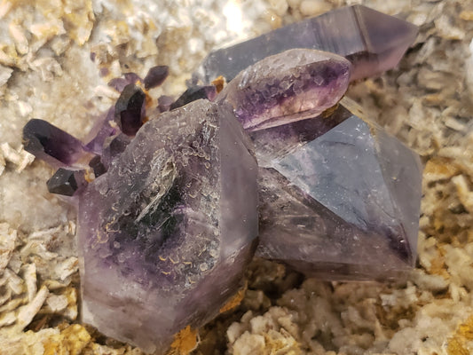 Amethyst specimen (cabinet)