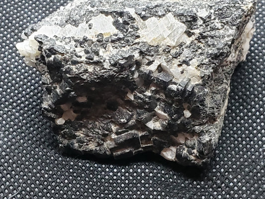 Pargasite specimen