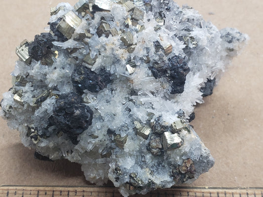 Sphalerite pyrite quartz specimen