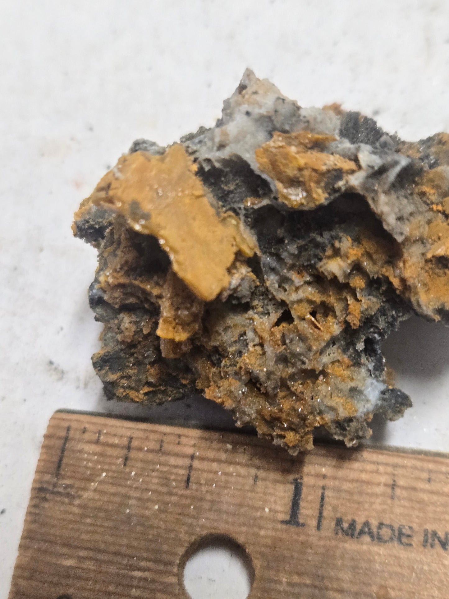 Wulfenite