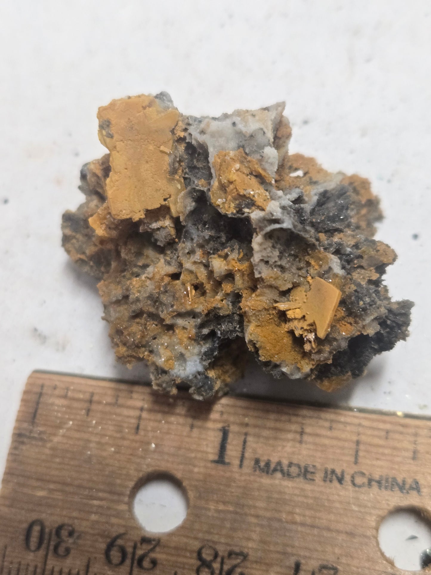 Wulfenite