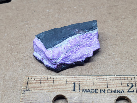 Sugilite specimen