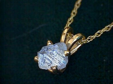 Diamond Pendant in 14K