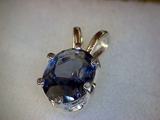 Sri Lankan Sapphire Pendant