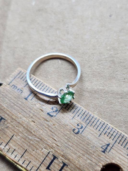 Tsavorite Petite Ring