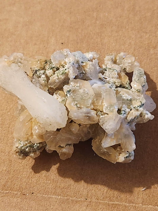 Stilbite on Heulandite specimen